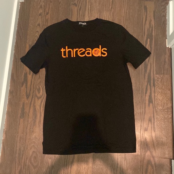 Threads T shirt - Picture 1 of 3
